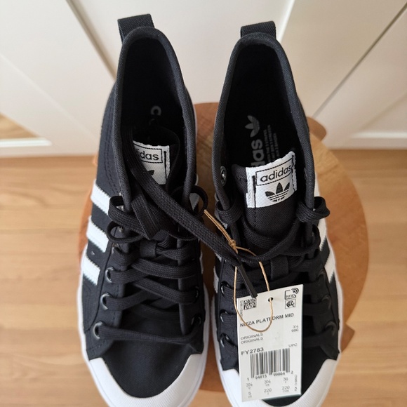 NEW WOMEN'S ADIDAS NIZZA PLATFORM SNEAKERS HIGH TOP - Picture 1 of 4